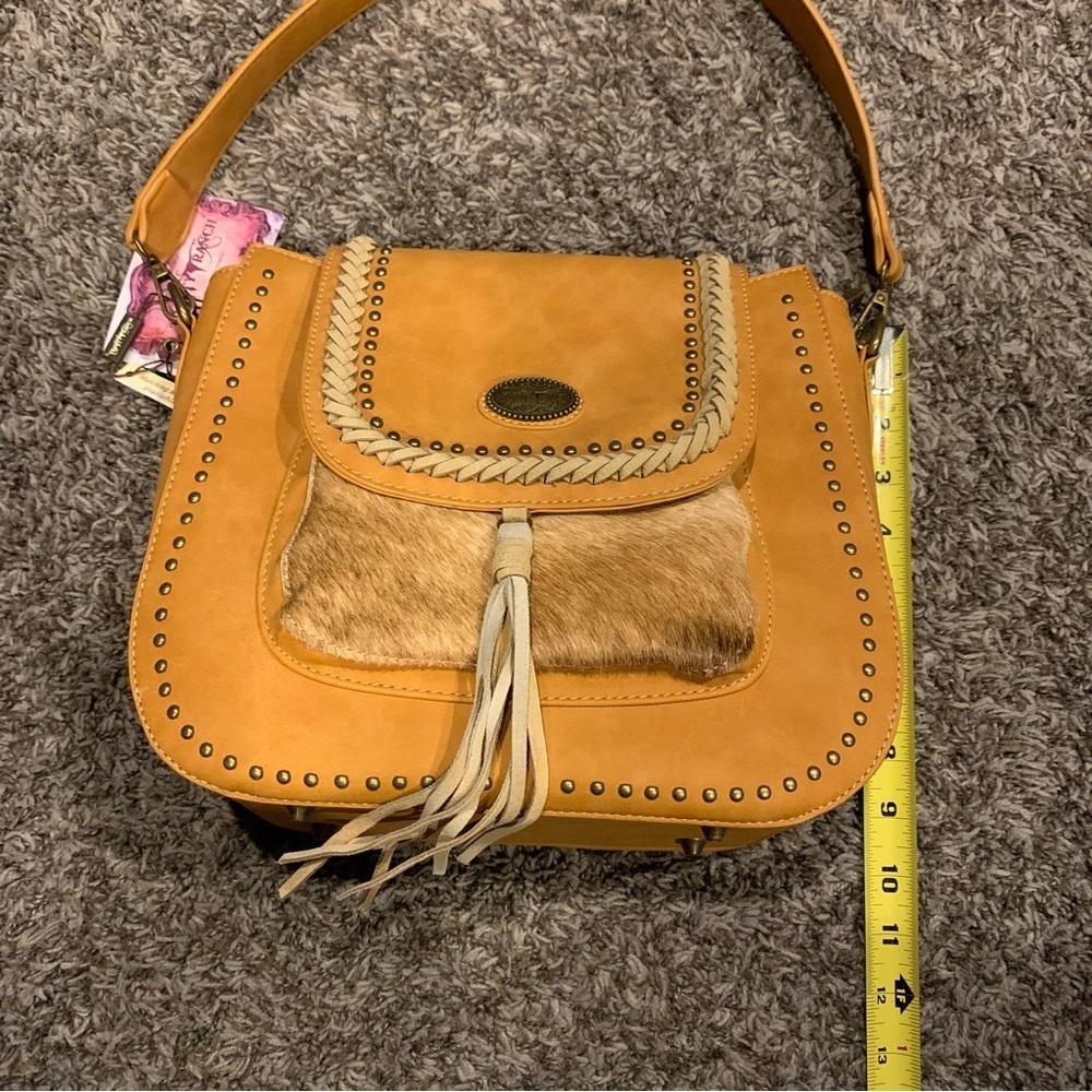 Women’s Trinity Ranch Leather Purse - Picture 16 of 16